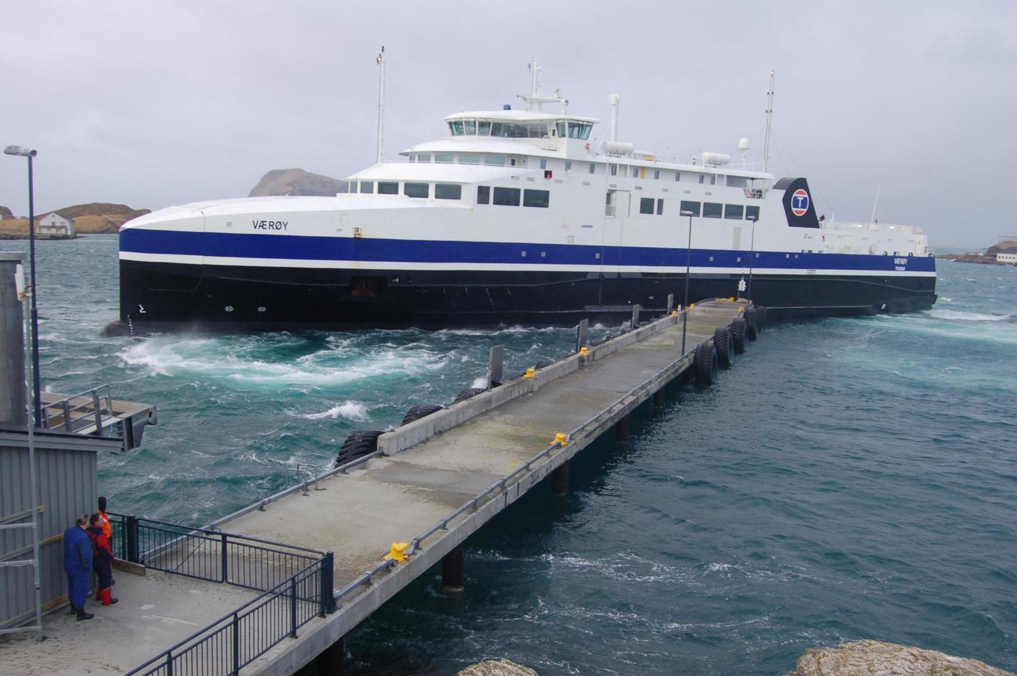 ホテル Fiskarheimen Havly, Røst エクステリア 写真